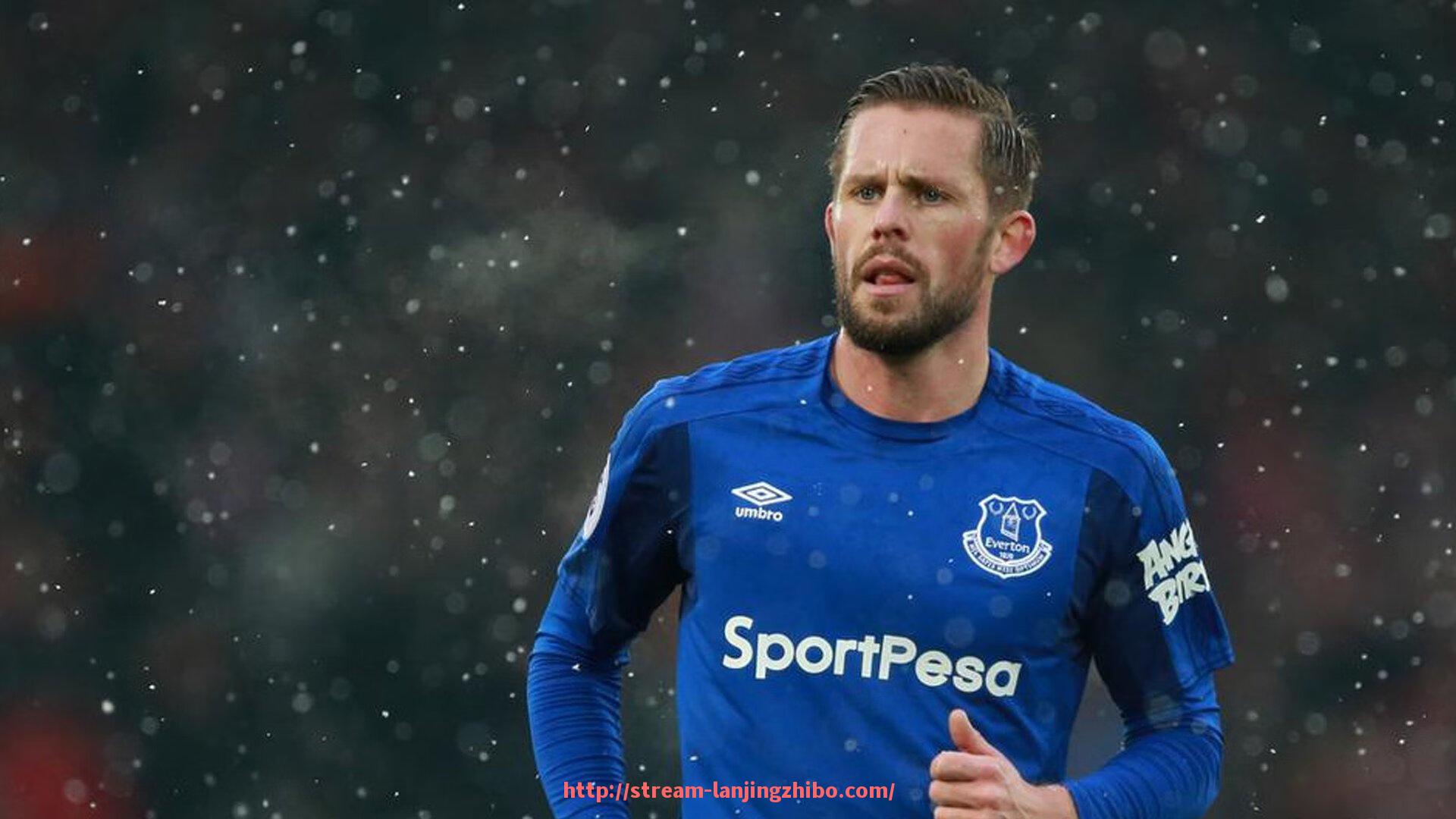 蓝鲸体育直播-中超第四轮比赛赛程公开：赛事时间与球员焦点